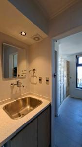 Ένα μπάνιο στο Nuevas Casas Familiares