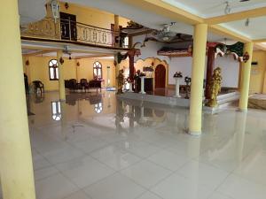 Gallery image of NMA Holiday Inn 6 in Jaffna