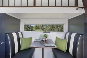 Posezení v ubytování Big Tiny Medlow