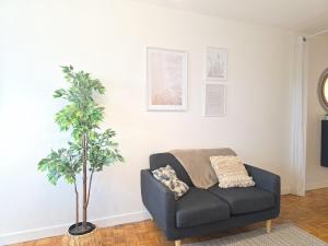 Fotografie z fotogalerie ubytování Le Cornouaille - Central, Élégant & 5m Gare v destinaci Saint-Brieuc