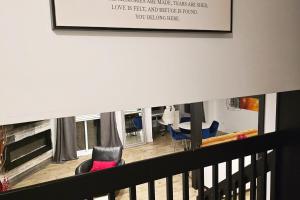 Foto dalla galleria di Bright Spacious 2 BDR Condo 10 min to DT Ottawa a Gatineau