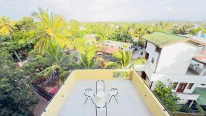 Balkoni atau teres di Sunrise Hill Apartment +14 gambar