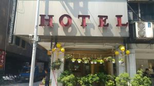 Budova, kde se hotel nachází