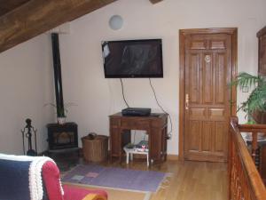Telewizja i/lub zestaw kina domowego w obiekcie Casa Rural Ugarte Ojacastro