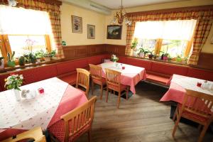 Restaurace v ubytování Hotel Käferhube