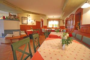 Posezení v ubytování Hotel Käferhube