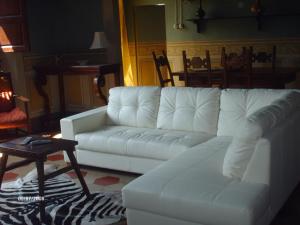 Ruang duduk di Rustic Elegance Near Florence +32 gambar