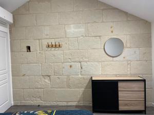 Φωτογραφία από το άλμπουμ του LE ROUJOU Charmante maison tout confort au calme σε Le Puy-Notre-Dame +14 φωτογραφίες