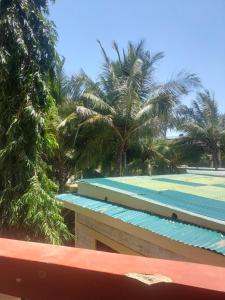 Tenis a/nebo squash v ubytování Nest Suites 2Bedroom Apartment nebo okolí