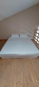 Fotografie z fotogalerie ubytování Smiths house v destinaci Surami