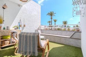Χώρος καθιστικού στο Appartment Greta POOL & WIFI & GARDENVIEW & 24H SECURITY