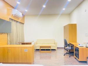 班加羅爾的住宿－Hotel Sahara Tree，相簿中的一張相片 +60 張相片