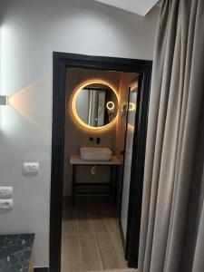 Gallery image of Kremelo Hotel in Berat