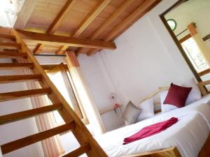Postel nebo postele na pokoji v ubytování Ella Rustic Art Home