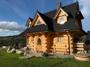 Budova, kde se prázdninový dům nachází