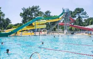 Πισίνα στο ή κοντά στο camping bonne anse