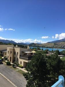 Un paisaje natural cerca del departamento 19 fotos más
