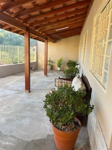 En have udenfor Casa em Serra Negra