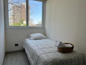 Ένα ή περισσότερα κρεβάτια σε δωμάτιο στο 2H1B I Ñuñoa I Con Estacionamiento