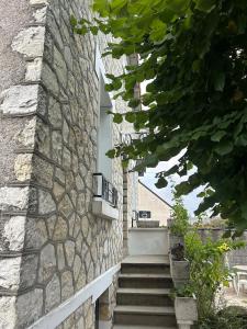 Budova, kde se prázdninový dům nachází + 10 fotografií