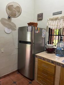 Η κουζίνα ή μικρή κουζίνα στο Costa azul para 15 personas con barbacoa y piscina
