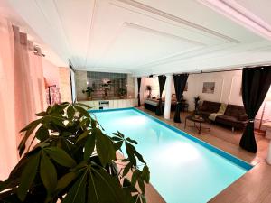 Πισίνα στο ή κοντά στο UNO POOL Apartment