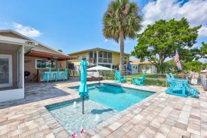 Fotografie z fotogalerie ubytování Hernando Beach Gulf Access, Dock & Heated Pool v destinaci Hernando Beach