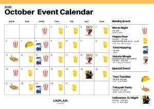 un calendrier pour le calendrier des événements d'octobre avec de la bière dans l'établissement UNPLAN Fukuoka, à Fukuoka