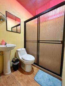 Phòng tắm tại Villas Sol Marbella