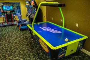 Комнаты для игр в The Resort on Cocoa Beach