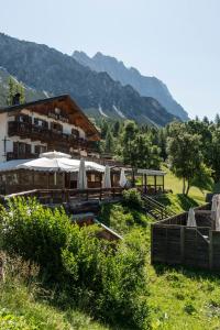 Nespecifikovaný výhled na hory nebo výhled na hory při pohledu z bed and breakfast
