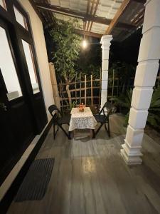 Balkón nebo terasa v ubytování Nimalas Villa