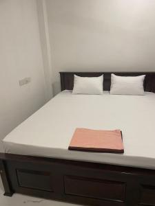 Postel nebo postele na pokoji v ubytování Nimalas Villa + 10 fotografií