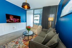 Χώρος καθιστικού στο The Miro Apartments