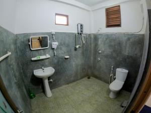 Ванная комната в Elephant Bath Hotel +40 фотографий