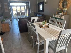 Afbeelding uit fotogalerij van Pinnacle Golf Villa 24-3 in DʼAlmeida