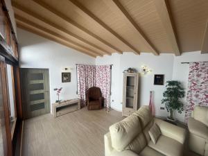 Et opholdsområde på Villa Dopimar