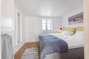 En eller flere senge i et værelse på Hawbakken - Kalvestaldenkostalden