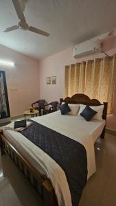 Postel nebo postele na pokoji v ubytování Tides & Tales + 14 fotografií