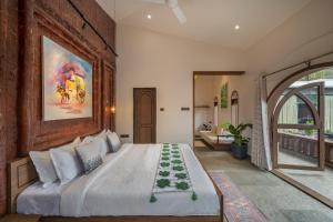 Postel nebo postele na pokoji v ubytování SaffronStays Tulja Farms + 40 fotografií