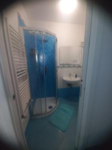 Ένα μπάνιο στο Stella Marina