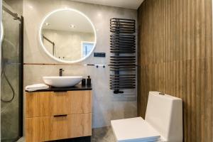 Ванная комната в Apartament Alpejski - Orlik Residence - Apartament z widokiem na Śnieżkę +12 фотографий