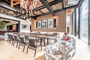 Фотография из галереи Chateau De Neydens в городе Saint-Cergues