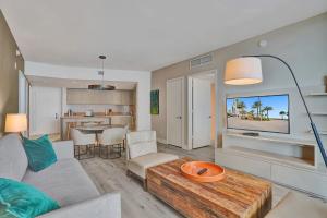 Posezení v ubytování Amazing Apartments At Lyfe Resort & Residences