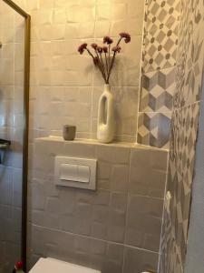 Ένα μπάνιο στο Serenity Stone +28 φωτογραφίες