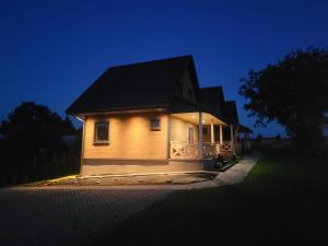 Bangunan di mana terletaknya rumah percutian