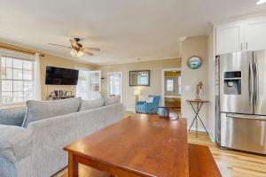 Kuchyň nebo kuchyňský kout v ubytování Folly - Beaches Be Crazy #A