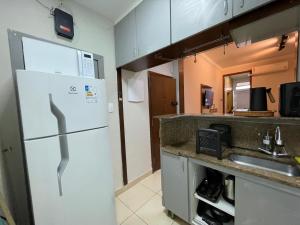 Kuchyň nebo kuchyňský kout v ubytování 360 SUH Copacabana 135 Beachside