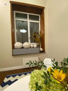 Gallery image of Luxury New Wave LA ART Studio in Vilnius