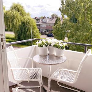 Μπαλκόνι ή βεράντα στο KeyCityApt Near Amsterdam Two Miles To City Centre Breakfast Included